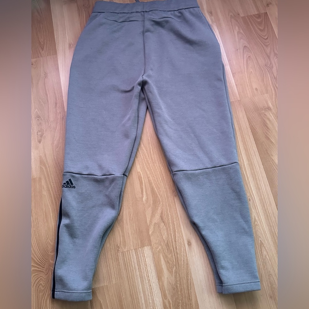 Adida joggers